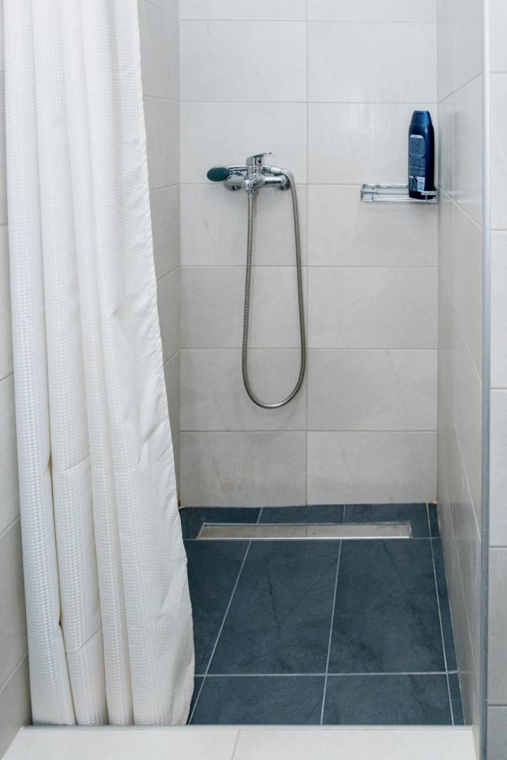 Apartmán Kosmos Service Near Turkish Consulat And Saint Dimitrious Church With Additional Cost Parking