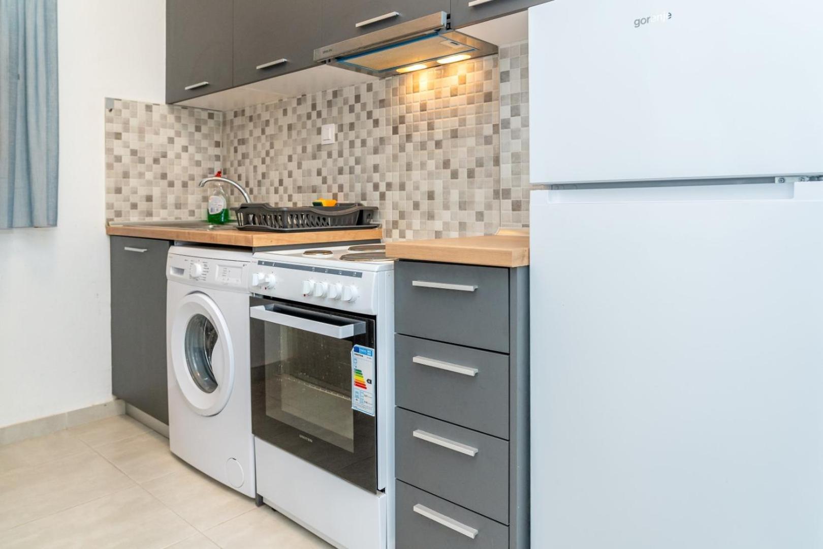 Apartmán Kosmos Service Near Turkish Consulat And Saint Dimitrious Church With Additional Cost Parking Soluň