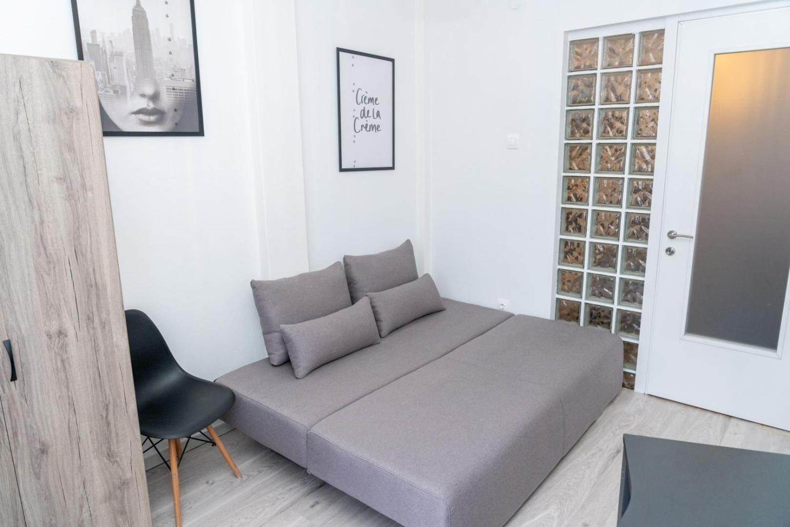 Kosmos Service Near Turkish Consulat And Saint Dimitrious Church With Additional Cost Parking Apartmán Soluň