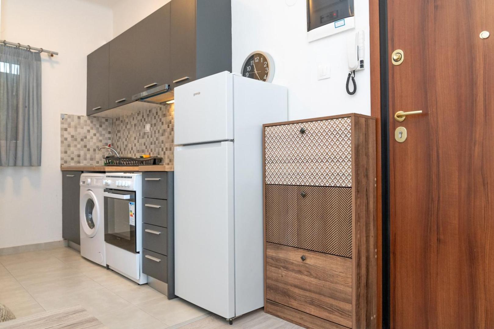 Apartmán Kosmos Service Near Turkish Consulat And Saint Dimitrious Church With Additional Cost Parking Soluň