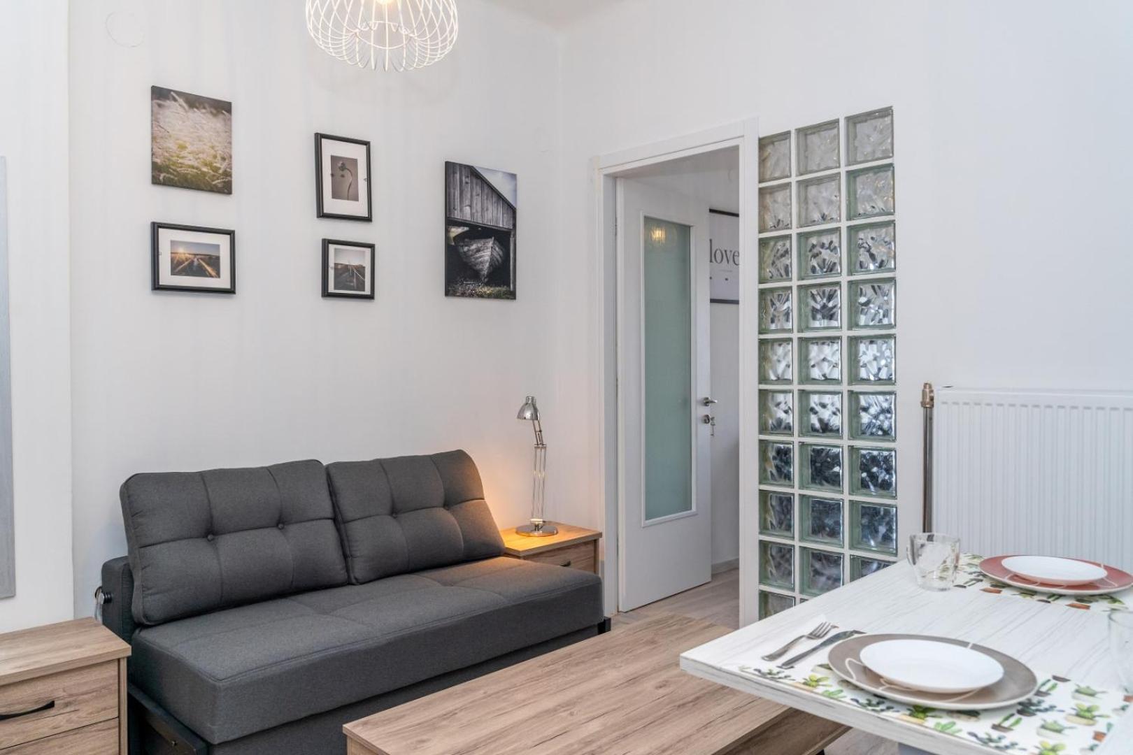 Apartmán Kosmos Service Near Turkish Consulat And Saint Dimitrious Church With Additional Cost Parking