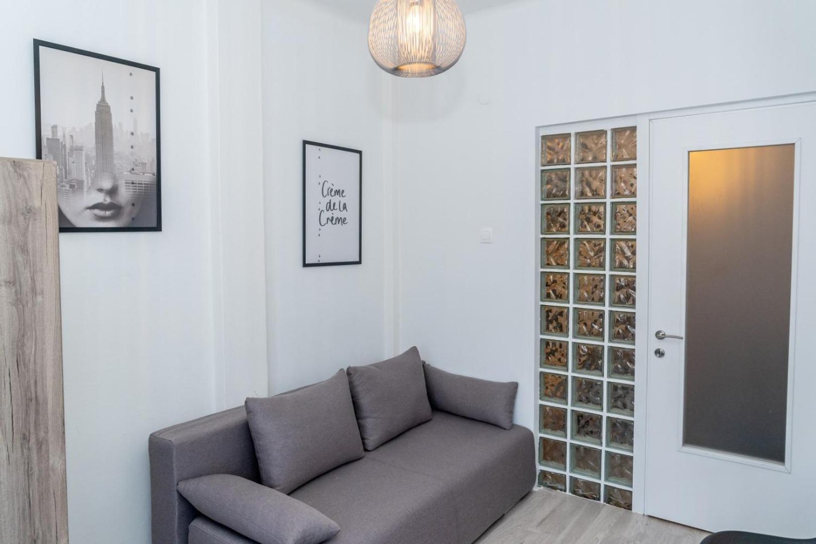 Kosmos Service Near Turkish Consulat And Saint Dimitrious Church With Additional Cost Parking Apartmán Soluň